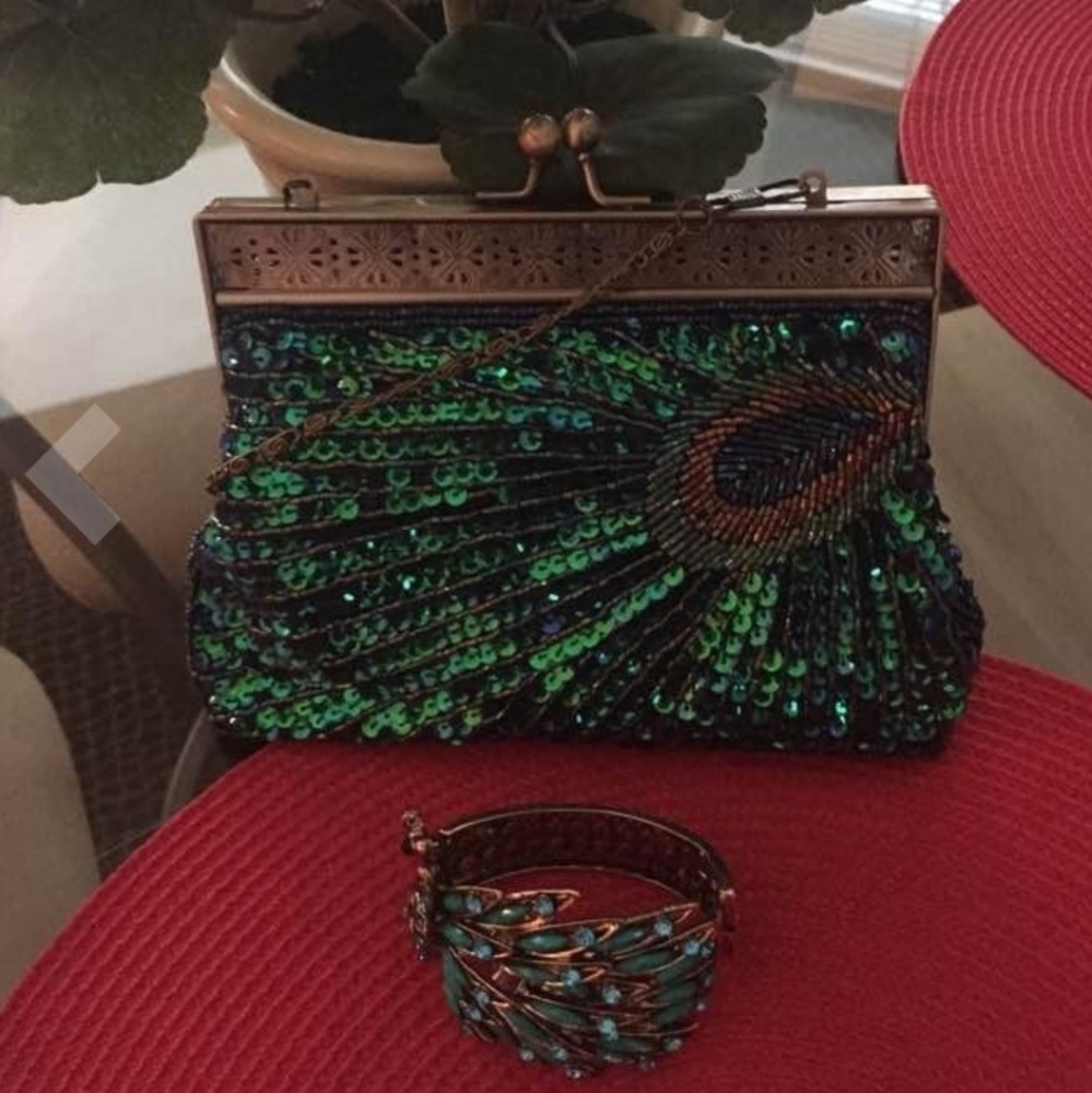 Peacock Bracelet - Picture 7 of 7